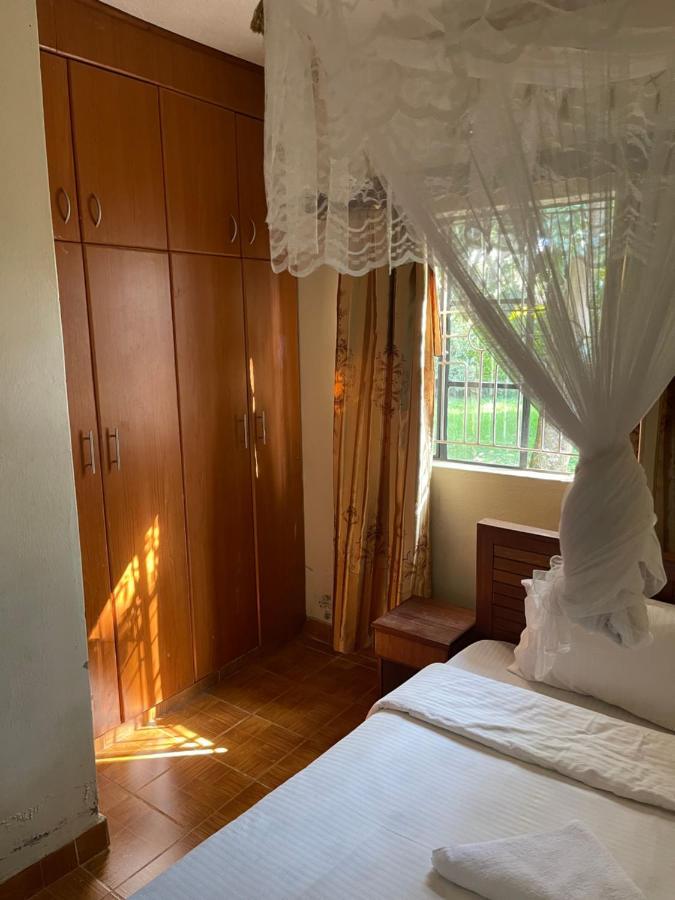 Easy Sleep Guesthouse Kitale Bagian luar foto