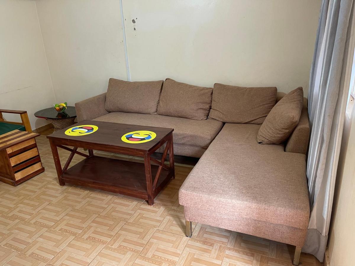 Easy Sleep Guesthouse Kitale Bagian luar foto