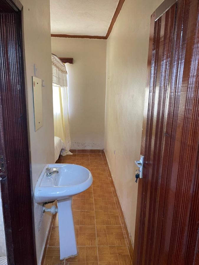 Easy Sleep Guesthouse Kitale Bagian luar foto