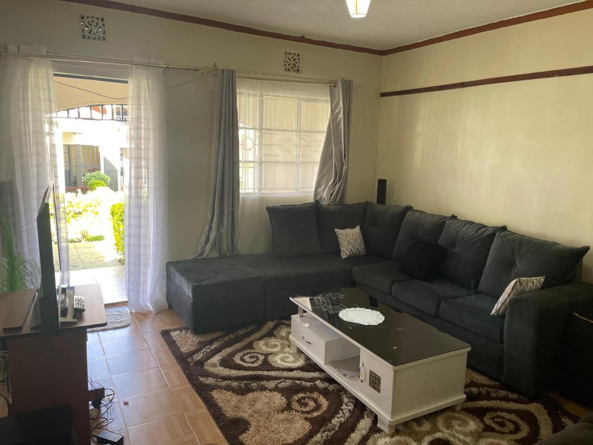 Easy Sleep Guesthouse Kitale Bagian luar foto