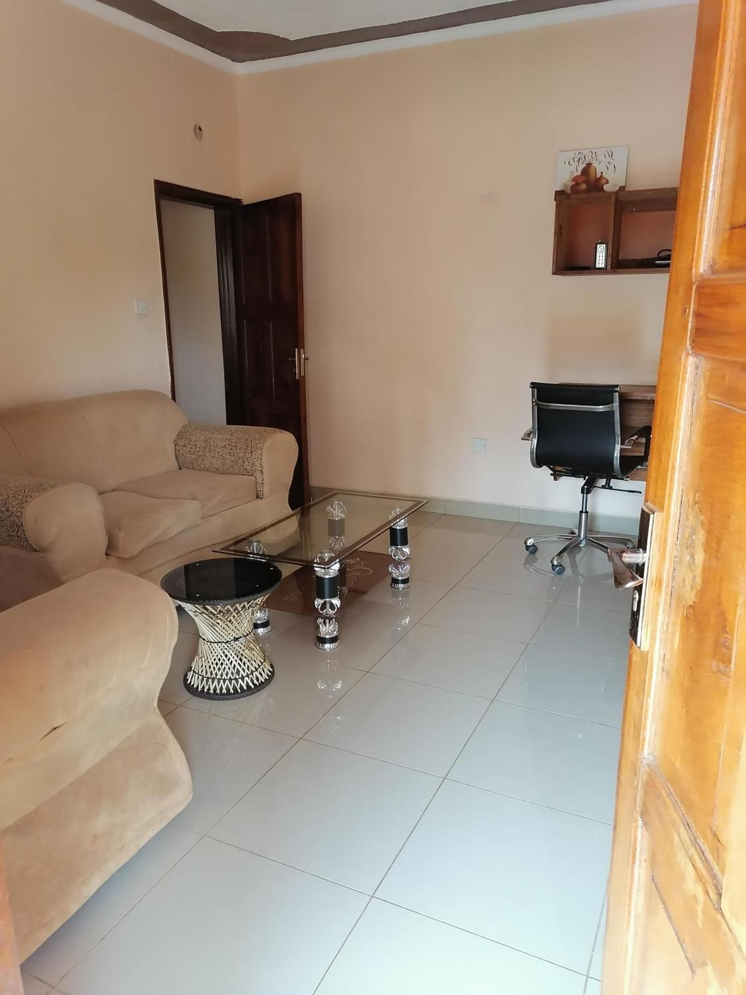 Easy Sleep Guesthouse Kitale Ruang foto