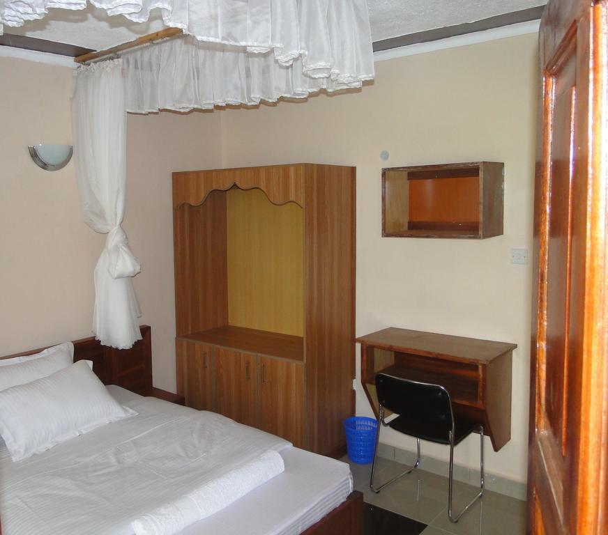 Easy Sleep Guesthouse Kitale Bagian luar foto