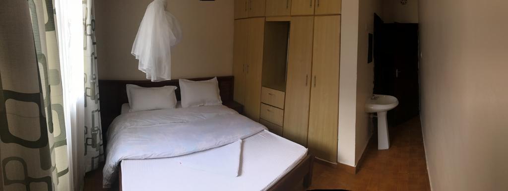 Easy Sleep Guesthouse Kitale Bagian luar foto