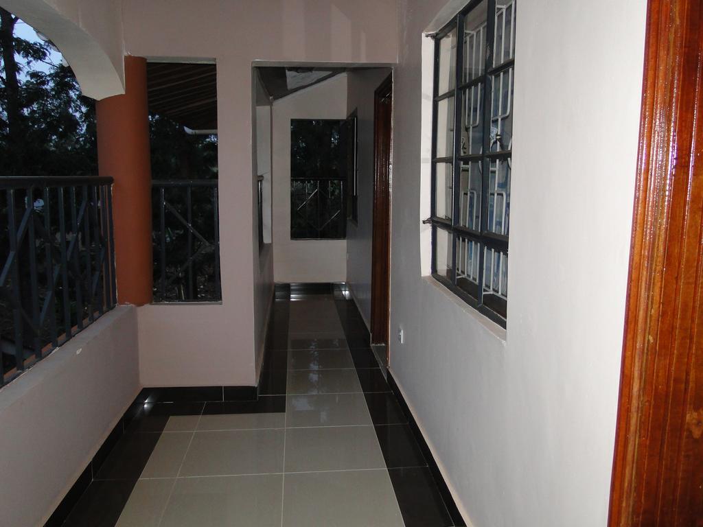 Easy Sleep Guesthouse Kitale Bagian luar foto