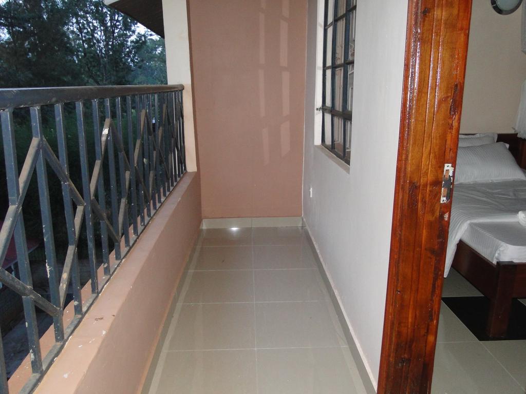 Easy Sleep Guesthouse Kitale Bagian luar foto